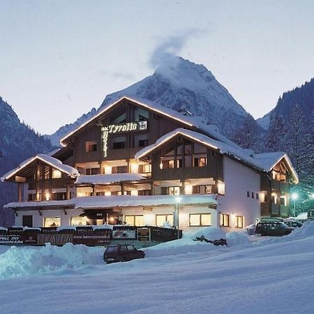 Hotel Tyrolia Malga Ciapela Esterno foto