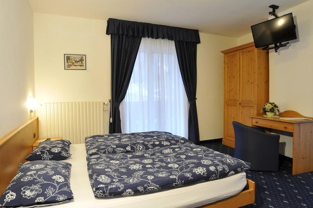 Hotel Tyrolia Malga Ciapela Esterno foto